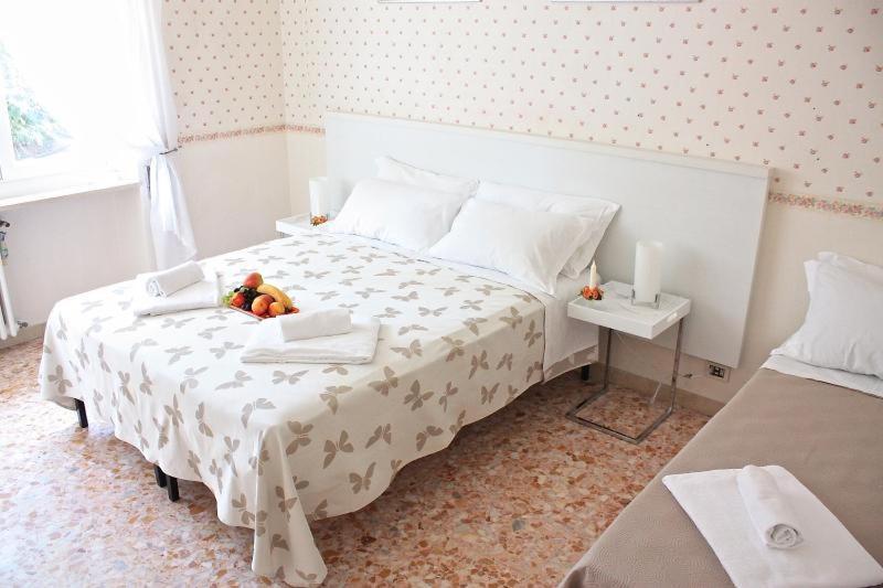 Lyon Apartment At Colosseo Roma Ngoại thất bức ảnh